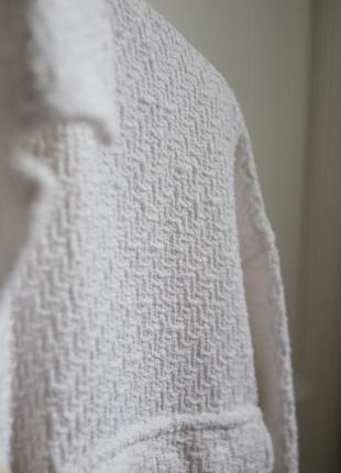Жіноча кофта zara білого кольору