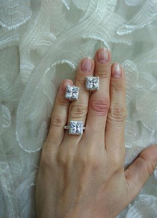 Серебряный комплект