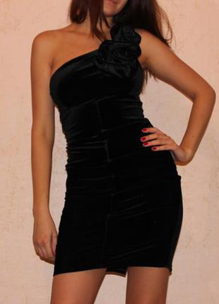 Платье черное велюровое1 фото