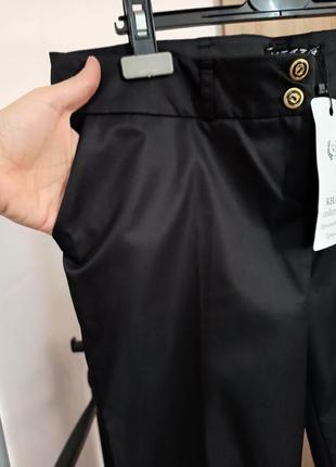 Шикарні класичні штани з кантом