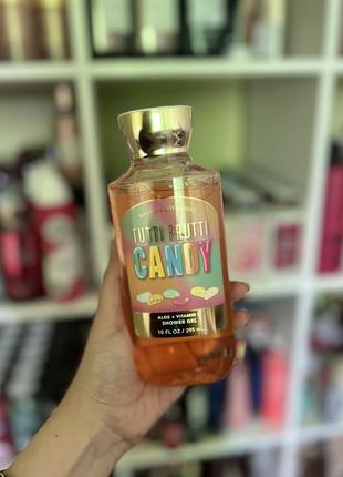 Гель для душа bath and body works tutti frutti candy2 фото