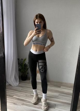 Лосины черные адидас с большим лого логотипом stockx adidas леггинсы спортивные для спорта