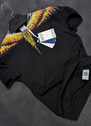 Футболка в стилі marcelo burlon