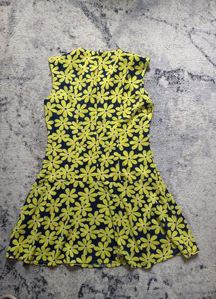 Брендовое яркое летнее платье мини boohoo, 12 размера.6 фото