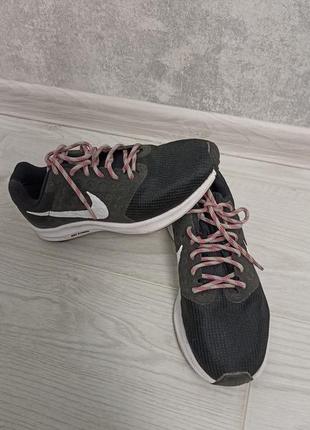 Кроссовки nike running , размер uk 4 . eur 37.5 оригинал стелька 24.4 см идеальное состояние