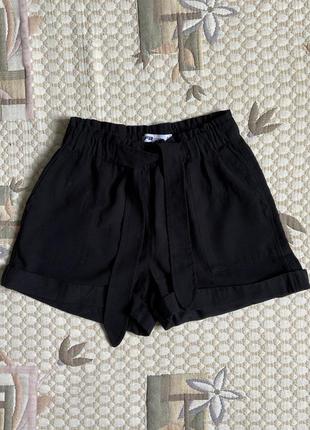 Шорти короткі