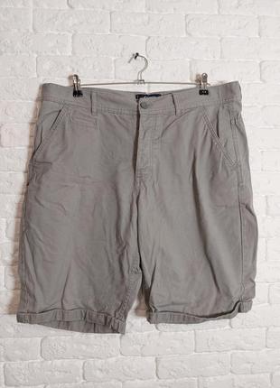 Фирменные шорты xl