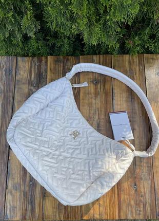 Новая сумка tommy hilfiger (томми quilted shoulder bag) с америки10 фото
