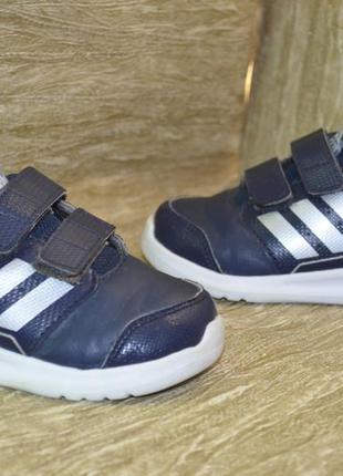 Кросівки adidas 5 1/2 k р.