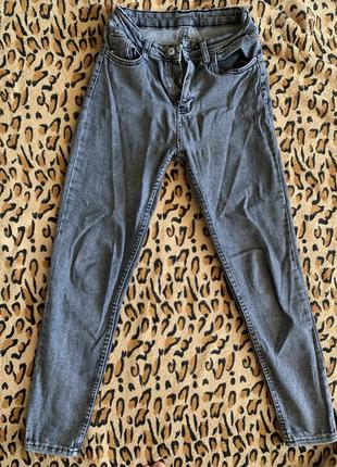 Джинси