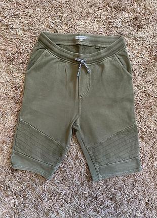 Шорти