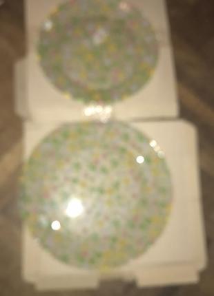 Пара больших стеклянных тарелок 30 см и 25 см (ситцевый узор)7 фото