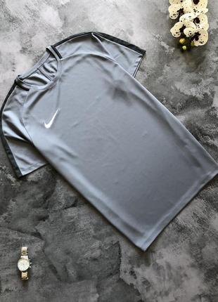 Футболка nike мужская