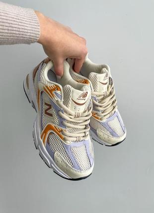 Жіночі кросівки топ 🥭