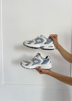 Жіночі кросівки топ 🥭