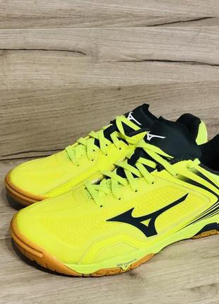 mizuno wave medal z 2200