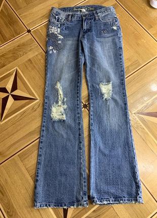 Крутые джинсы abercrombie & fitch 27 р. клешеные