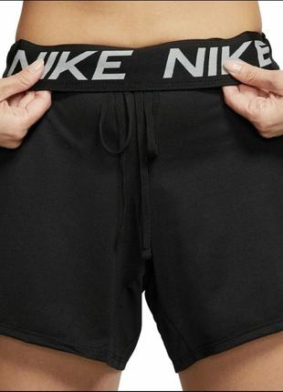 Женские спортивные шорты nike черные с широкой лампасной резинкой найк оригинал шортики