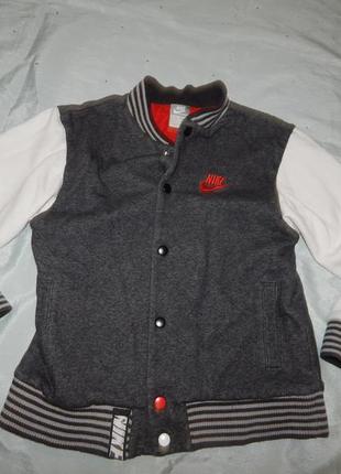 Модна бомберка куртка на кнопках кофта на хлопчика 8-10 років 140см оригінал