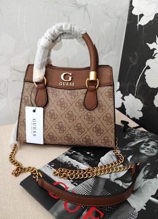 Сумка кроссбоди гесс guess nell brown