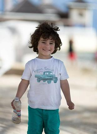 Нова французька футболка vertbaudet р.  4(102), 5(108)