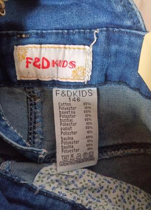 Джинсовий комбінезон шортами для дівчаток від фірми f&d . угорщина3 фото