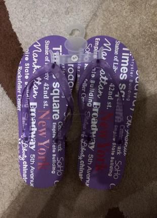 Женские тапочки в идеальном состоянии