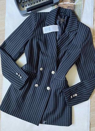 Невероятный жакет s