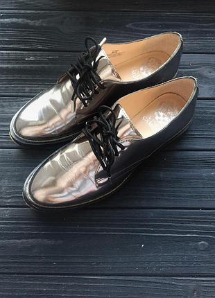 Жіночі лофери сталевого кольору на осінь, 36 розмір , ідеальний стан, туфлі