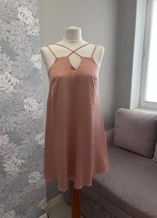 Короткое летнее платье