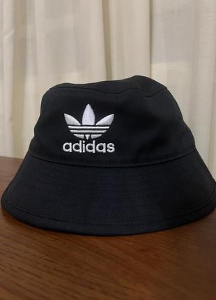 Панама adidas