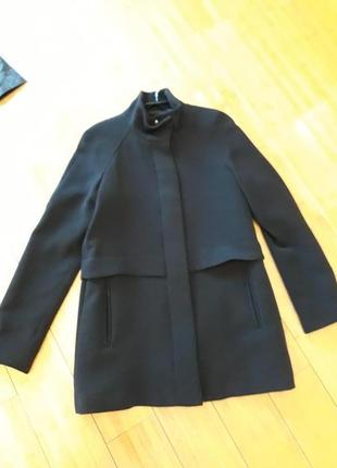 Напівпальто демі.