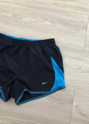 Женские спортивние шорти nike running шорты3 фото