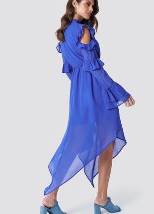 Синее шифоновое асимметричное платье миди2 фото