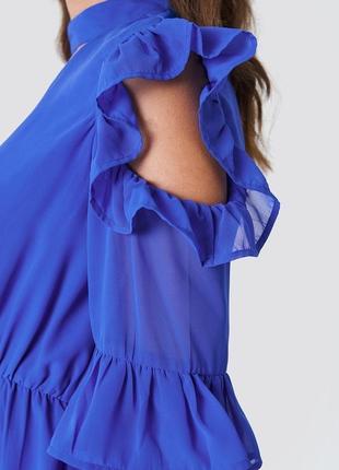 Синее шифоновое асимметричное платье миди4 фото