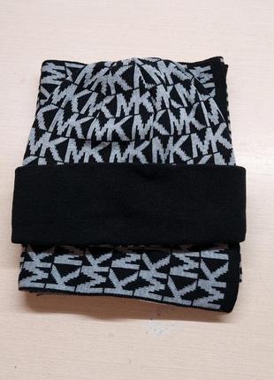 Комплект шапка, шарф женский michael kors.