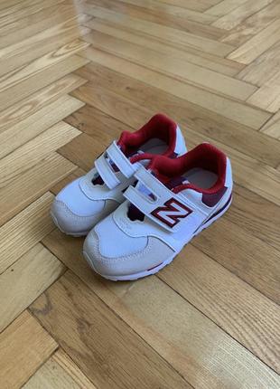 Кроссовки new balance размер 26