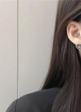 Сережки гвоздики сердца «белая нежность» и «космос» набор korea jewerly6 фото