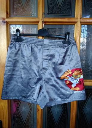 Шорти.