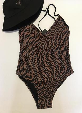 Слитный купальник в стиле fendi