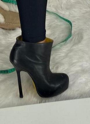Черевички шкіра yves saint laurent розмір 38