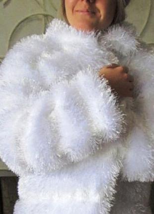 Шубка белая мягкая