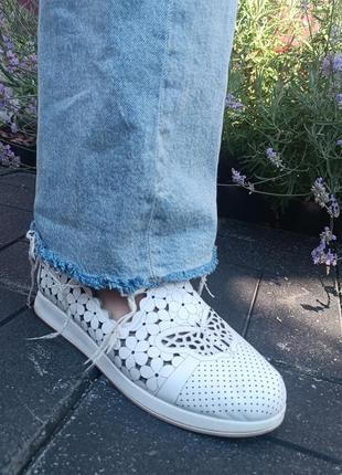 Кожаные балетки туфли