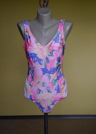 Купальник на  розмір 48+ palmers