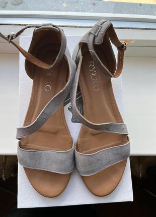 Босоножки rylko