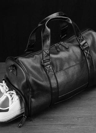 Чоловіча шкіряна чорна стильна дорожня модна спортивна сумка з відділом для взуття1 фото