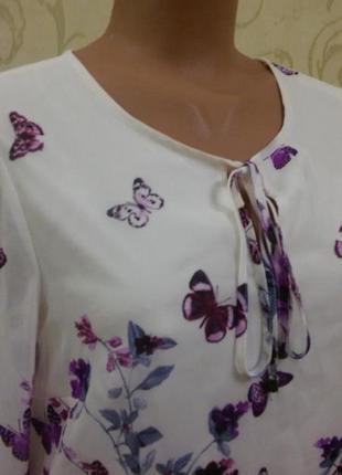 Блуза в цветочный принт с пишним шифоновим рукавом