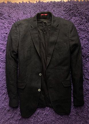 Мужской пиджак