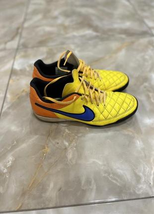 Оригинальные сороконожки nike timempo