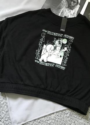Укороченный свитшот h&m x casper